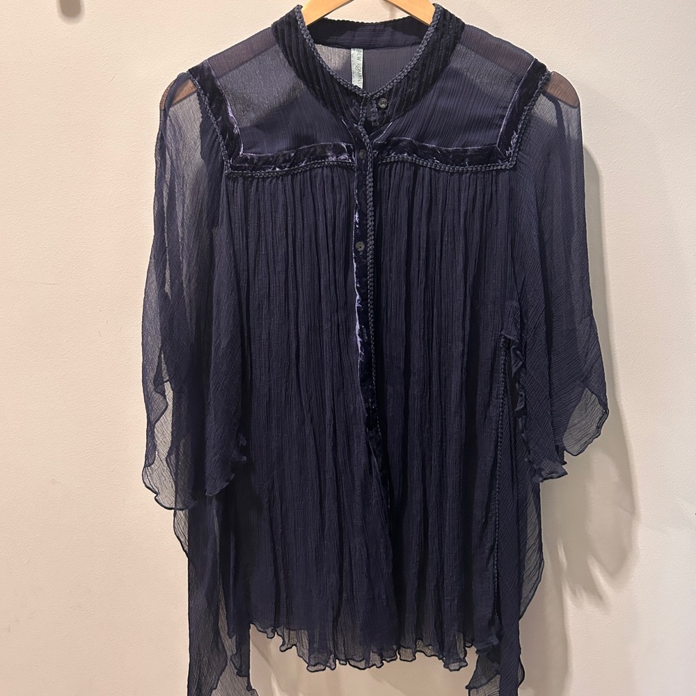 FP Romantics button down - Picture 2 of 3